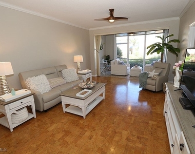 7058 Barrington Circle - Photo Thumbnail 2