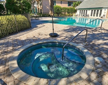 7058 Barrington Circle - Photo Thumbnail 19