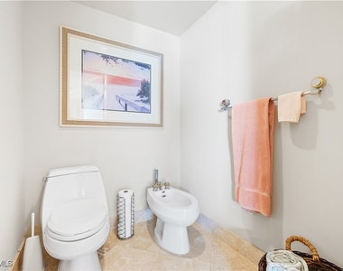 4021 Gulf Shore Boulevard N - Photo Thumbnail 29