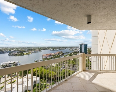 4021 Gulf Shore Boulevard N - Photo Thumbnail 15