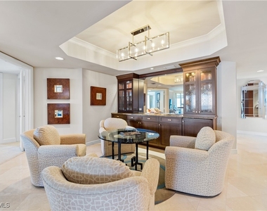 4021 Gulf Shore Boulevard N - Photo Thumbnail 3