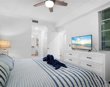 43030 Greenway Boulevard - Photo Thumbnail 24