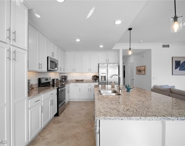 43030 Greenway Boulevard - Photo Thumbnail 10