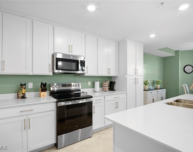 15345 Green Acres Avenue - Photo Thumbnail 8