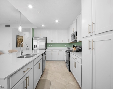 15345 Green Acres Avenue - Photo Thumbnail 11