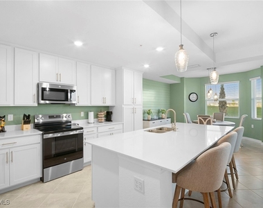 15345 Green Acres Avenue - Photo Thumbnail 6