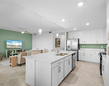 15345 Green Acres Avenue - Photo Thumbnail 12