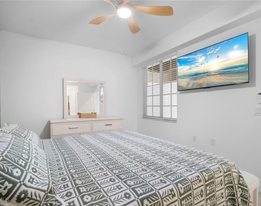 15345 Green Acres Avenue - Photo Thumbnail 23
