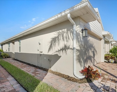 1157 Enbrook Loop - Photo Thumbnail 4