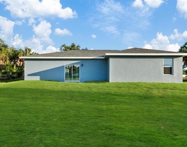 3471 Winona Street - Photo Thumbnail 4