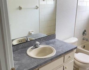 8517 Fawn Creek Drive - Photo Thumbnail 27