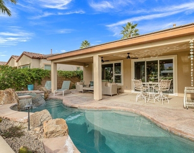 81835 Golden Star Way - Photo Thumbnail 35