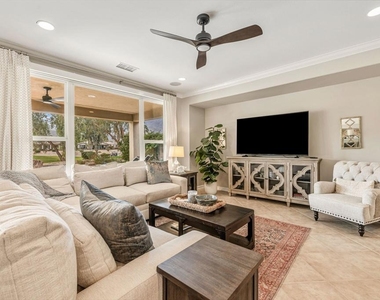 81835 Golden Star Way - Photo Thumbnail 7