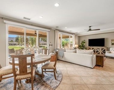 81835 Golden Star Way - Photo Thumbnail 10