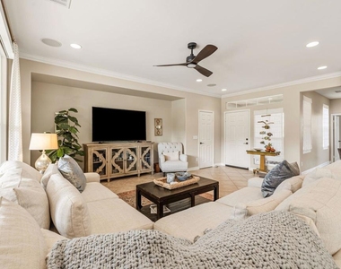 81835 Golden Star Way - Photo Thumbnail 8