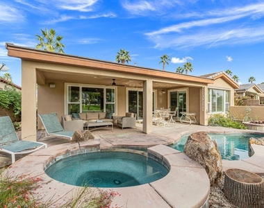 81835 Golden Star Way - Photo Thumbnail 37