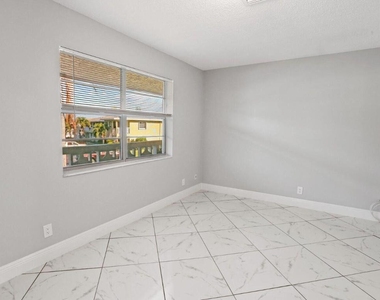 2480 Juniper Drive - Photo Thumbnail 6