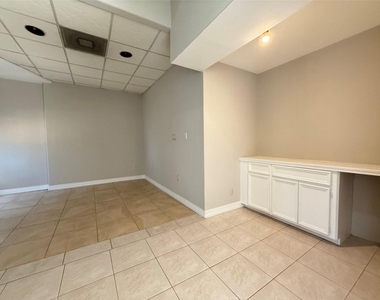 11346 Old Telegraph Road - Photo Thumbnail 6