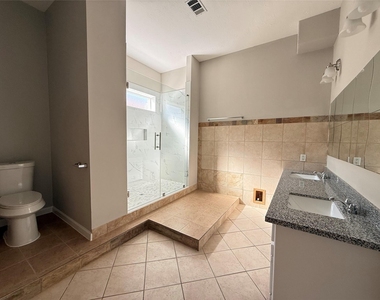 11346 Old Telegraph Road - Photo Thumbnail 13