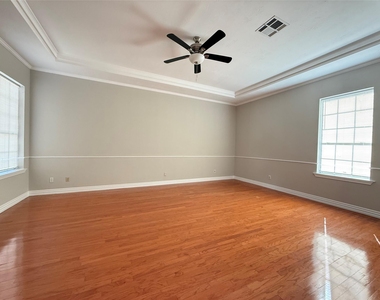 11346 Old Telegraph Road - Photo Thumbnail 12