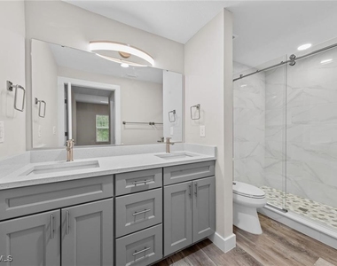 8423 Bernwood Cove Loop - Photo Thumbnail 13