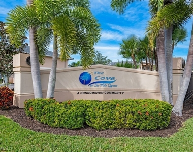 8423 Bernwood Cove Loop - Photo Thumbnail 27