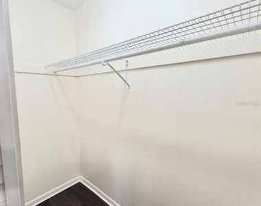 6345 Newtown Circle - Photo Thumbnail 28