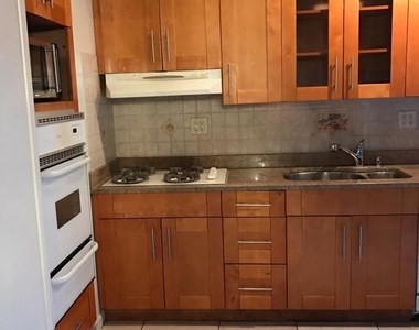 634 Westwood Avenue - Photo Thumbnail 3