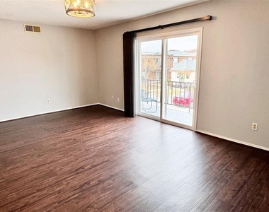 4014 Ridglea Country Club Drive - Photo Thumbnail 4