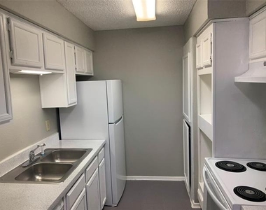 9696 Walnut Street - Photo Thumbnail 4