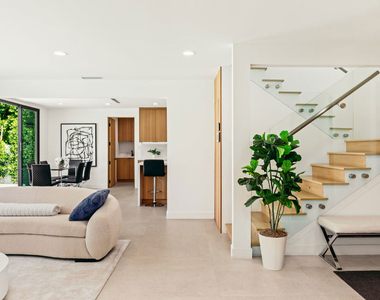 17045 Otsego Street - Photo Thumbnail 8