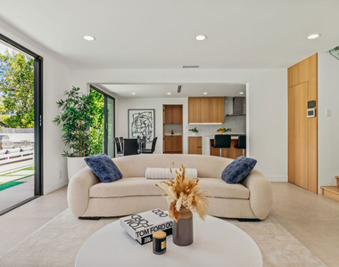 17045 Otsego Street - Photo Thumbnail 2