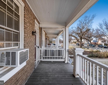 1805 Potomac Avenue Se - Photo Thumbnail 1