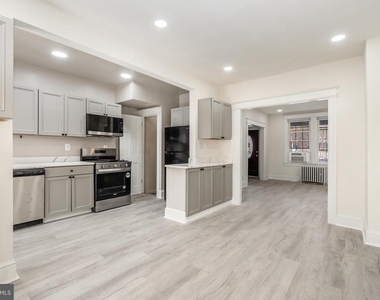 1805 Potomac Avenue Se - Photo Thumbnail 14