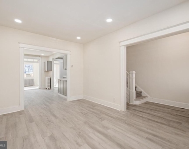 1805 Potomac Avenue Se - Photo Thumbnail 6