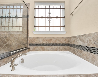 27419 Canyon Reach Drive - Photo Thumbnail 25