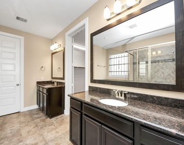 27419 Canyon Reach Drive - Photo Thumbnail 23
