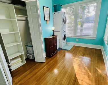 4623 Avenue N 1/2 - Photo Thumbnail 10