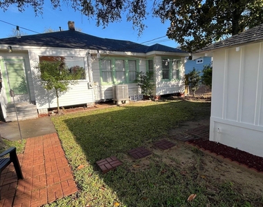 4623 Avenue N 1/2 - Photo Thumbnail 40