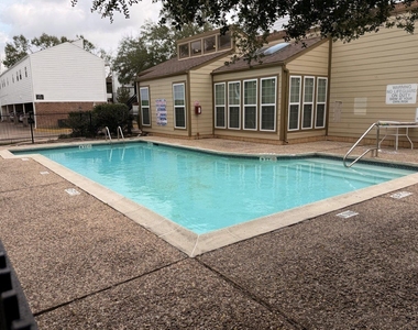 7901 Cambridge Street - Photo Thumbnail 9