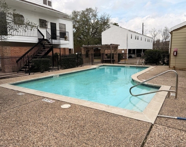 7901 Cambridge Street - Photo Thumbnail 11
