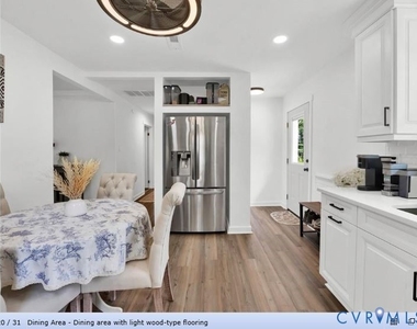 11215 Thorncroft Drive - Photo Thumbnail 19