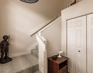 2516 Orchid Bay Drive - Photo Thumbnail 4