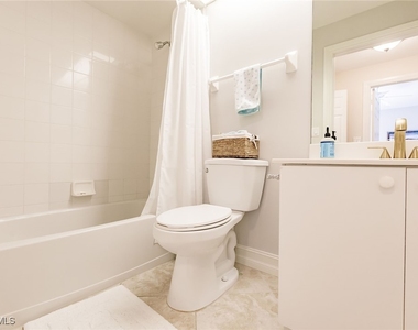 2516 Orchid Bay Drive - Photo Thumbnail 26