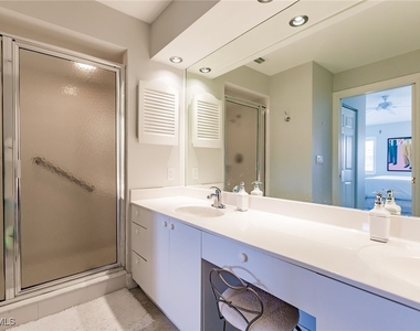 2516 Orchid Bay Drive - Photo Thumbnail 22