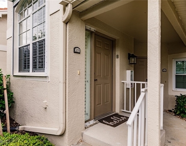 2516 Orchid Bay Drive - Photo Thumbnail 2