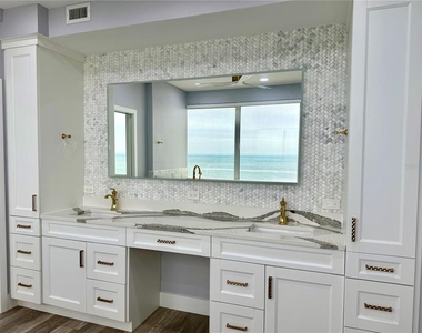 1600 Gulf Boulevard - Photo Thumbnail 5