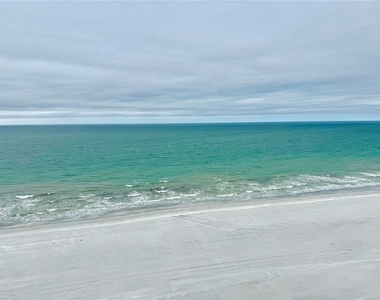 1600 Gulf Boulevard - Photo Thumbnail 10