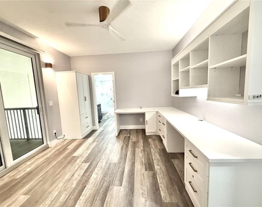 1600 Gulf Boulevard - Photo Thumbnail 8