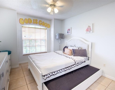 1832 Wimbledon Street - Photo Thumbnail 23